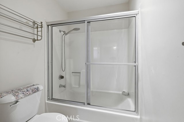 Detail Gallery Image 9 of 21 For 5143 Bakman, North Hollywood,  CA 91601 - 2 Beds | 2 Baths