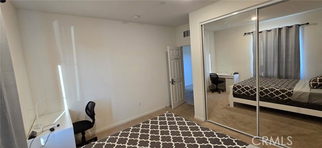 19427 Seeding Palace Circle, Riverside CA: https://media.crmls.org/medias/acc878f2-799c-4970-ad2e-d8a7838950c3.jpg