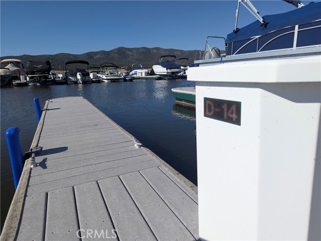 400 D-14 Pine Knot Avenue, Big Bear Lake CA: https://media.crmls.org/medias/acc89ad3-2847-490f-a83e-3c31ca2a0e55.jpg