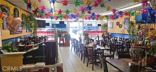 512 N Montebello Boulevard, Montebello CA: https://media.crmls.org/medias/acc955ec-4000-4a96-bc83-cdac13a1166d.jpg