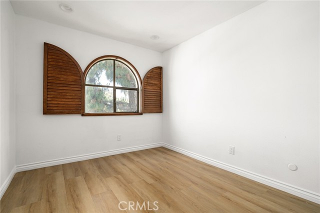 400 S Flower Street, Orange CA: https://media.crmls.org/medias/acc9adc2-af82-44c2-980c-14f29d3ff4ce.jpg