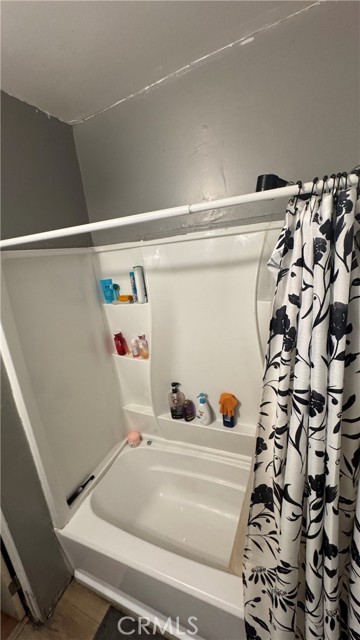 Detail Gallery Image 23 of 27 For 12700 Elliott Ave #516,  El Monte,  CA 91732 - 6 Beds | 3 Baths