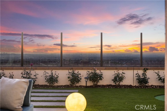 Detail Gallery Image 70 of 75 For 102 Glydon, Irvine,  CA 92618 - 3 Beds | 2/1 Baths