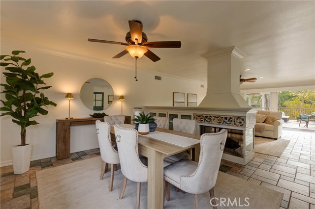 2233 Heather Lane, Newport Beach CA: https://media.crmls.org/medias/accc4340-0bab-48fa-9c9c-e97d76d3b06e.jpg
