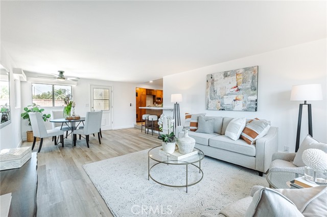 5835 Los Santos Way, Buena Park CA: https://media.crmls.org/medias/accc53ec-d0c3-42c9-8cf1-a5266b9e3cf3.jpg