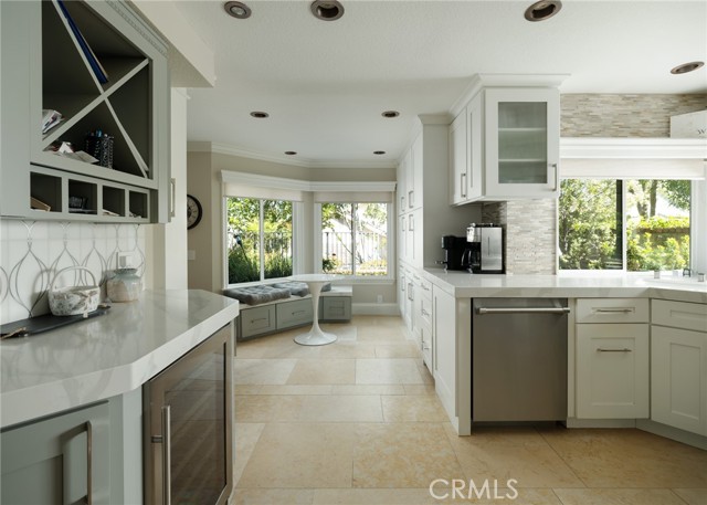 Detail Gallery Image 15 of 44 For 28871 Walnut Grove, Mission Viejo,  CA 92692 - 5 Beds | 4 Baths