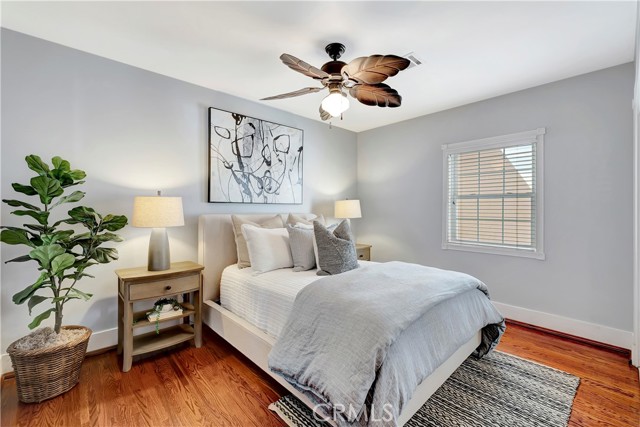 218 Covina Avenue, Long Beach CA: https://media.crmls.org/medias/accc7116-e786-4222-b1eb-ff9d427d698d.jpg