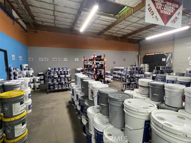 0, Riverside CA: https://media.crmls.org/medias/acccc005-0b82-48b8-aac4-28f3067f342b.jpg