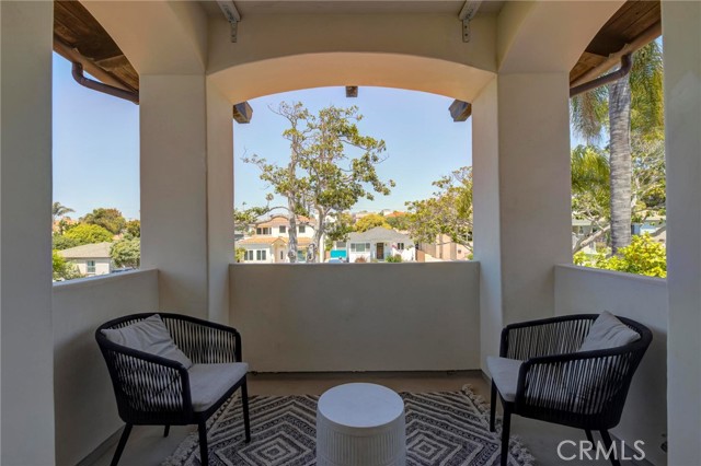 Detail Gallery Image 31 of 75 For 700 Avenue C, Redondo Beach,  CA 90277 - 5 Beds | 5/1 Baths