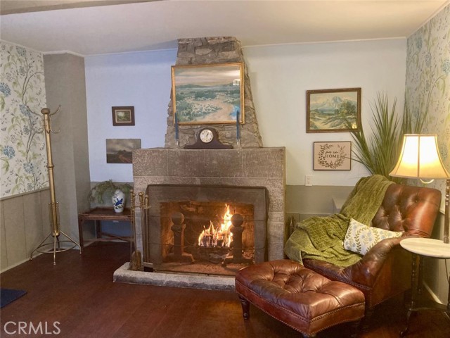 520 Millburn Road, Lake Arrowhead CA: https://media.crmls.org/medias/accd9d0e-7689-49e3-ba8e-ba17207960b7.jpg