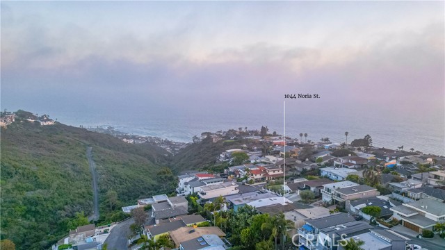 Detail Gallery Image 66 of 70 For 1044 Noria St, Laguna Beach,  CA 92651 - 4 Beds | 3/1 Baths