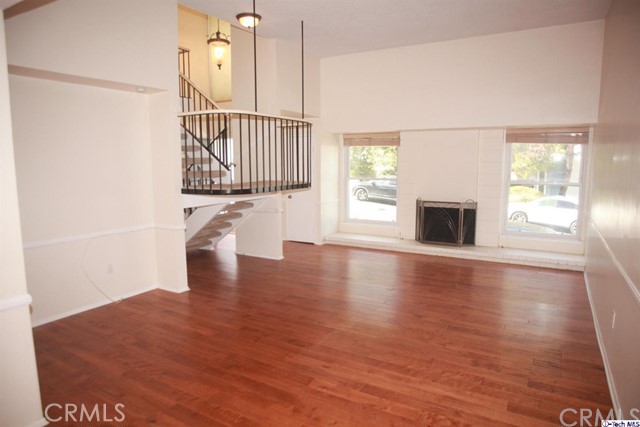3 Bed Home for Sale in Encino, California
