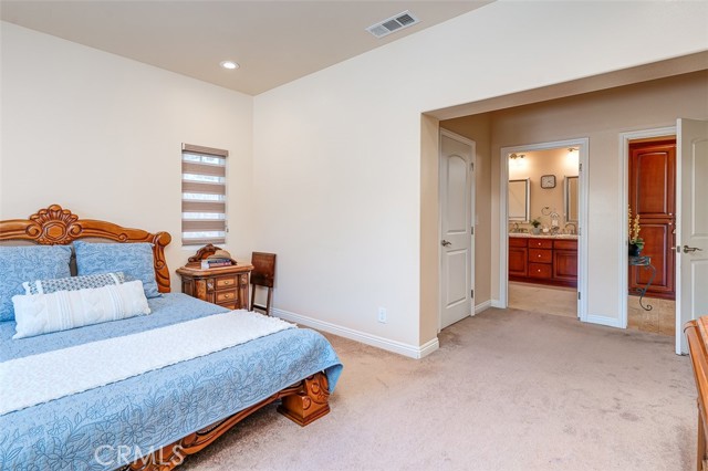 335 E Francis Avenue, La Habra CA: https://media.crmls.org/medias/acd0203e-2056-4898-b3e0-a4eca8534aa8.jpg