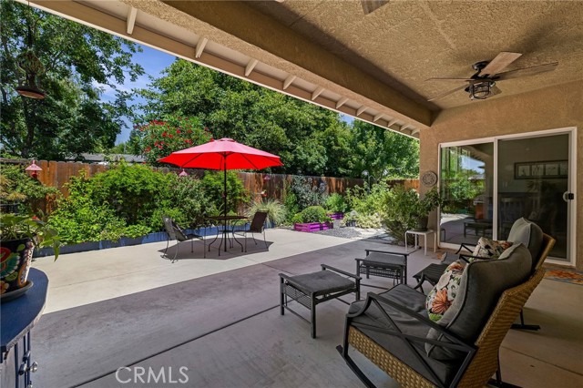 10 Harmony Park Circle, Chico CA: https://media.crmls.org/medias/acd04642-afa8-4c08-8c8a-50009f608636.jpg