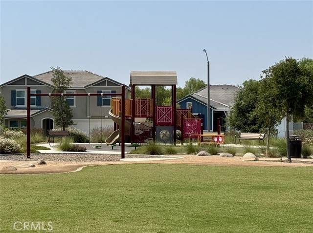 Detail Gallery Image 24 of 26 For 9605 Bonsai Ln, Riverside,  CA 92508 - 5 Beds | 3 Baths