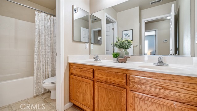 Detail Gallery Image 21 of 38 For 592 Desiree Ln, Chico,  CA 95973 - 4 Beds | 2 Baths