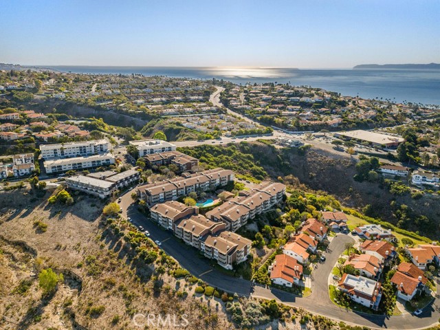 6542 Ocean Crest Drive, Rancho Palos Verdes, California 90275, 2 Bedrooms Bedrooms, ,2 BathroomsBathrooms,Residential,For Sale,Ocean Crest,SB25011170