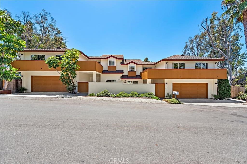 1587 Catalina