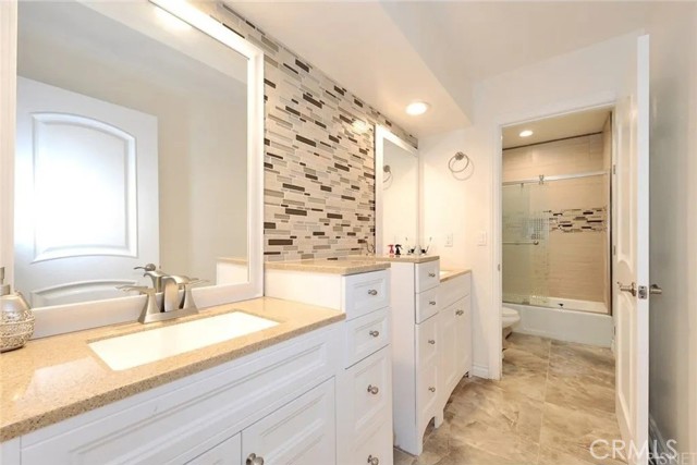 Detail Gallery Image 10 of 27 For 5156 Campo, Woodland Hills,  CA 91364 - 4 Beds | 4 Baths