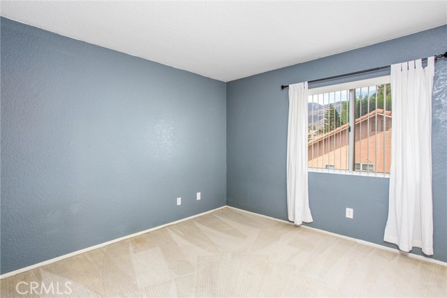Detail Gallery Image 21 of 36 For 6714 Country Oaks Dr, Highland,  CA 92346 - 5 Beds | 3 Baths