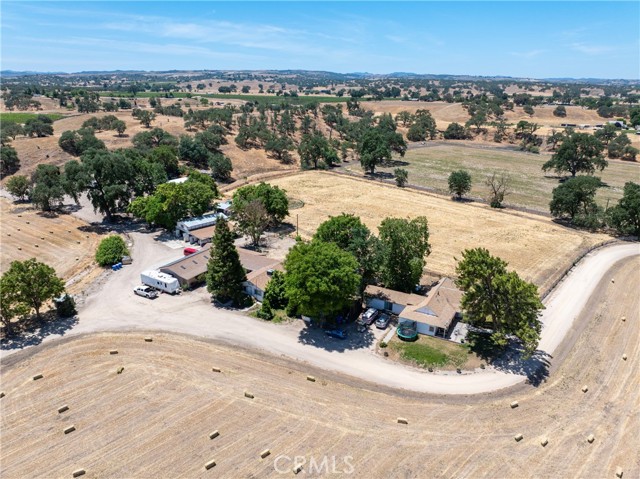 Detail Gallery Image 25 of 33 For 5275 Camp 8 Rd, Paso Robles,  CA 93446 - 12 Beds | 7/1 Baths