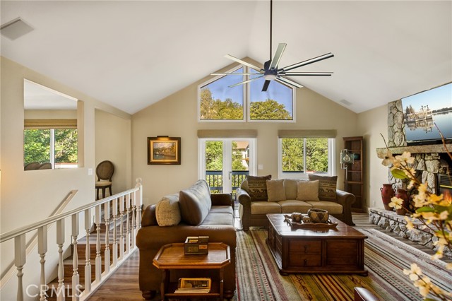 Detail Gallery Image 9 of 36 For 1286 Innsbruck Dr, Lake Arrowhead,  CA 92352 - 3 Beds | 2/1 Baths