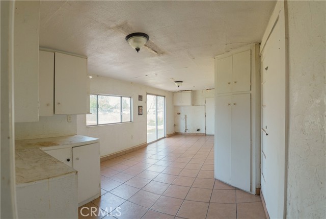 Detail Gallery Image 9 of 24 For 6274 Gertrude Ave, Winton,  CA 95388 - 3 Beds | 2 Baths