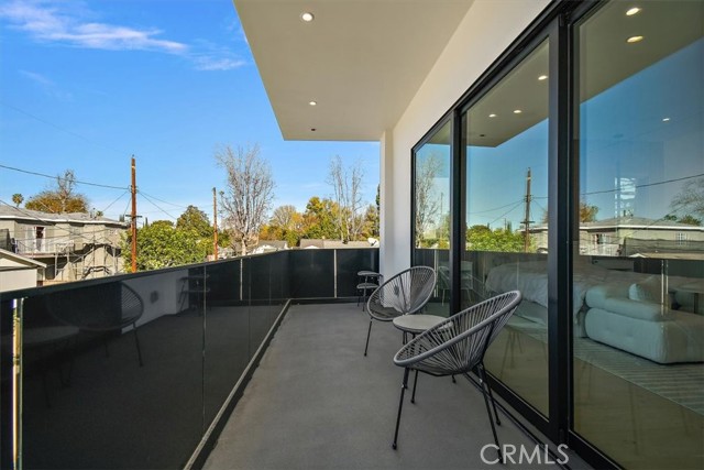 Detail Gallery Image 27 of 44 For 5347 Natick Ave, Sherman Oaks,  CA 91411 - 5 Beds | 5/1 Baths