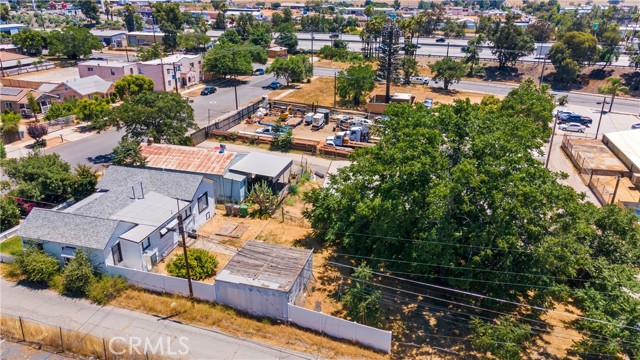 Detail Gallery Image 10 of 18 For 559 Edgar Ave, Beaumont,  CA 92223 - 4 Beds | 1 Baths