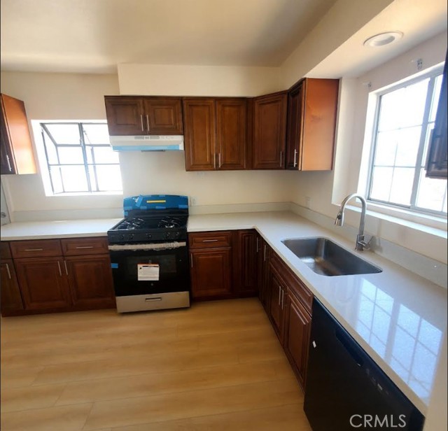 16122 S Denver Avenue, Gardena CA: https://media.crmls.org/medias/acd8e65f-2470-4d87-8725-69b475a20465.jpg