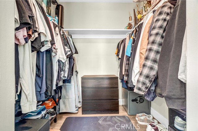 Image 22 of 32 For 10661 Ritter