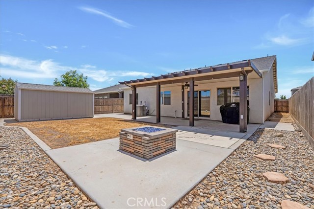 2454 W Mallard Lane, Hanford CA: https://media.crmls.org/medias/acd9ae63-5693-43c8-881f-76893134bfa5.jpg