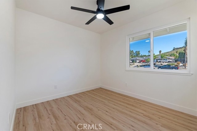 Detail Gallery Image 20 of 32 For 7695 Lakeside Dr, Jurupa Valley,  CA 92509 - 3 Beds | 2 Baths