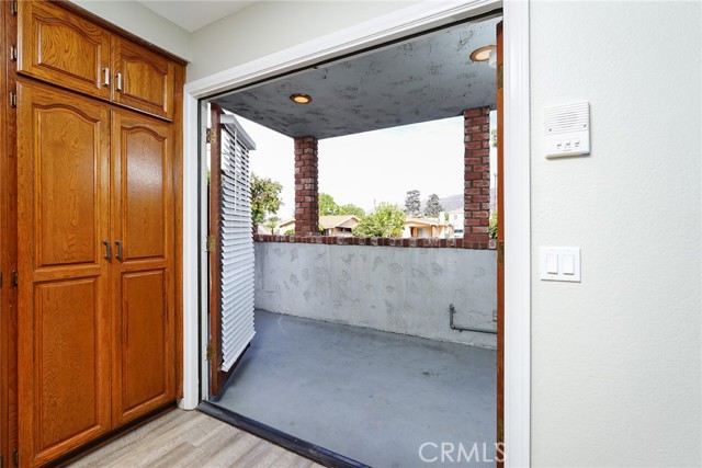 Detail Gallery Image 13 of 34 For 620 W Wilson Ave a,  Glendale,  CA 91203 - 3 Beds | 2/1 Baths