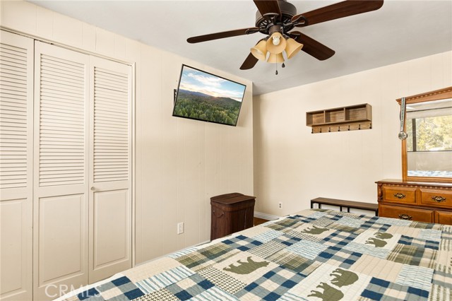 Detail Gallery Image 27 of 47 For 615 Ash Dr, Green Valley Lake,  CA 92341 - 5 Beds | 1/1 Baths