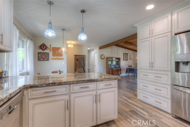 Detail Gallery Image 12 of 53 For 21 Sunflower Ln, Oroville,  CA 95966 - 3 Beds | 2 Baths