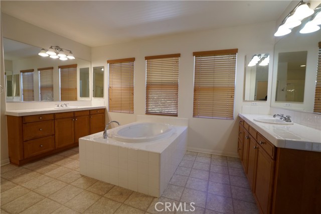Detail Gallery Image 16 of 37 For 13580 Brush Creek, Corona,  CA 92880 - 6 Beds | 4/1 Baths