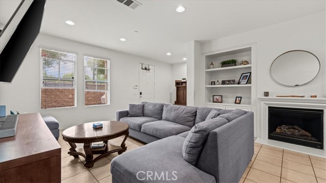 12533 Cipriano Lane, Eastvale CA: https://media.crmls.org/medias/acdba7f5-e2d9-40d6-a33f-890d4c4dc31d.jpg