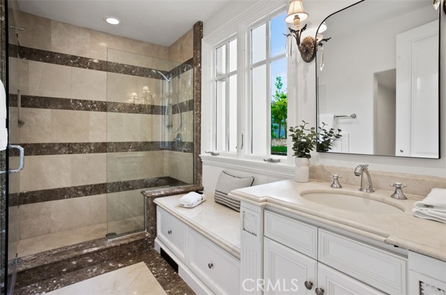 50 Pelican Crest, Newport Coast CA: https://media.crmls.org/medias/acdc6203-a4fa-4524-9753-09025f793ef1.jpg