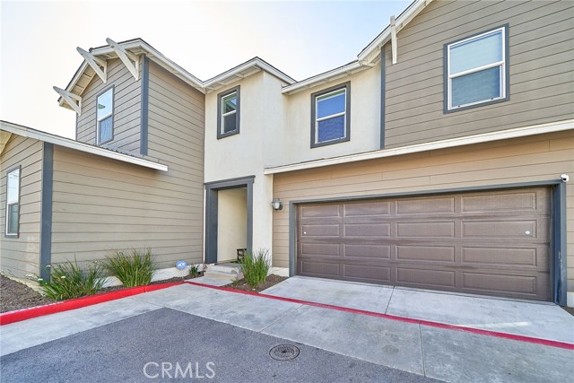 Detail Gallery Image 1 of 27 For 1202 Clipper Ln, Harbor City,  CA 90710 - 4 Beds | 3 Baths
