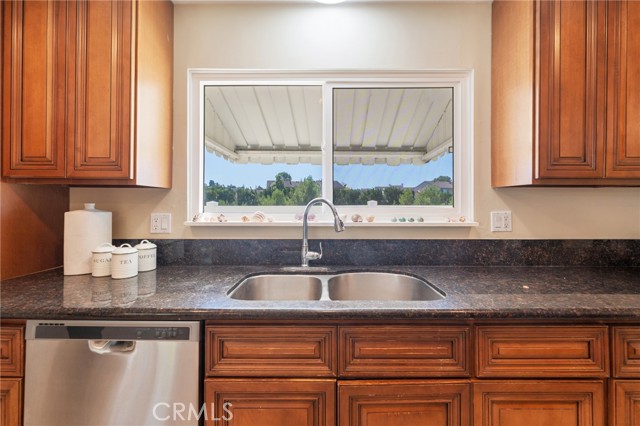 27945 Alvarez photo 41