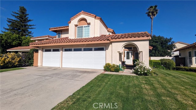 MLS# OC23108964
