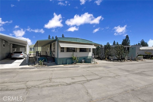 Detail Gallery Image 1 of 33 For 840 Foothill Blvd. #99,  Azusa,  CA 91702 - 2 Beds | 2 Baths
