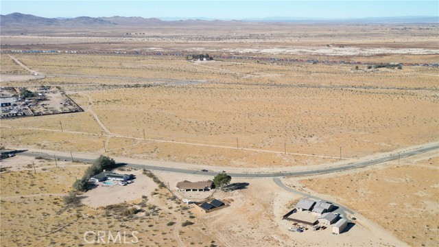 Detail Gallery Image 28 of 42 For 2581 Country Club Dr, Barstow,  CA 92311 - 3 Beds | 2 Baths