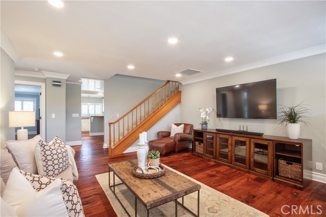 39195 Avenida Antonovich, Temecula CA: https://media.crmls.org/medias/ace1841f-b797-4d2c-ba4e-c5b10983831f.jpg