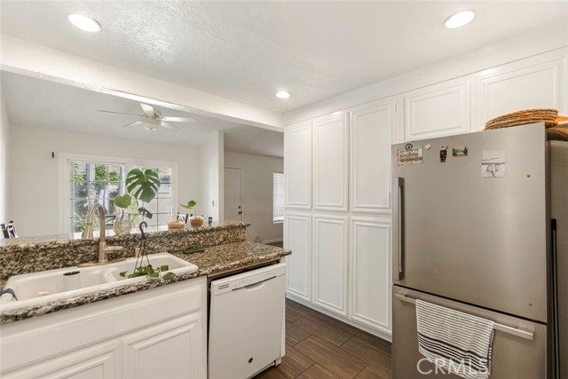 Detail Gallery Image 7 of 14 For 16532 Lorelei Ln, Tustin,  CA 92780 - – Beds | – Baths