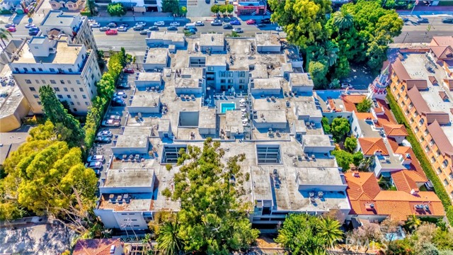 Detail Gallery Image 38 of 51 For 1940 N Highland Ave #66,  Los Angeles,  CA 90068 - 2 Beds | 2 Baths