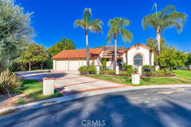 Detail Gallery Image 4 of 75 For 22793 Hidden Creek Ct, Murrieta,  CA 92562 - 3 Beds | 2/1 Baths