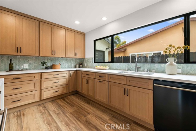 4817 Macafee Road, Torrance CA: https://media.crmls.org/medias/ace376d9-b818-4845-81ec-660755341c3d.jpg