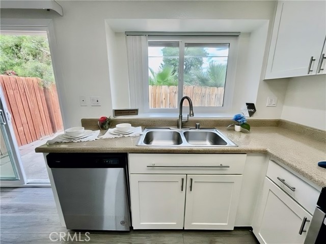 Image 18 of 28 For 79400 Avenue 42 2